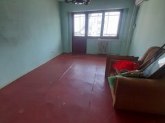 Piata Gorjului, chiar la metrou, in exclusivitate